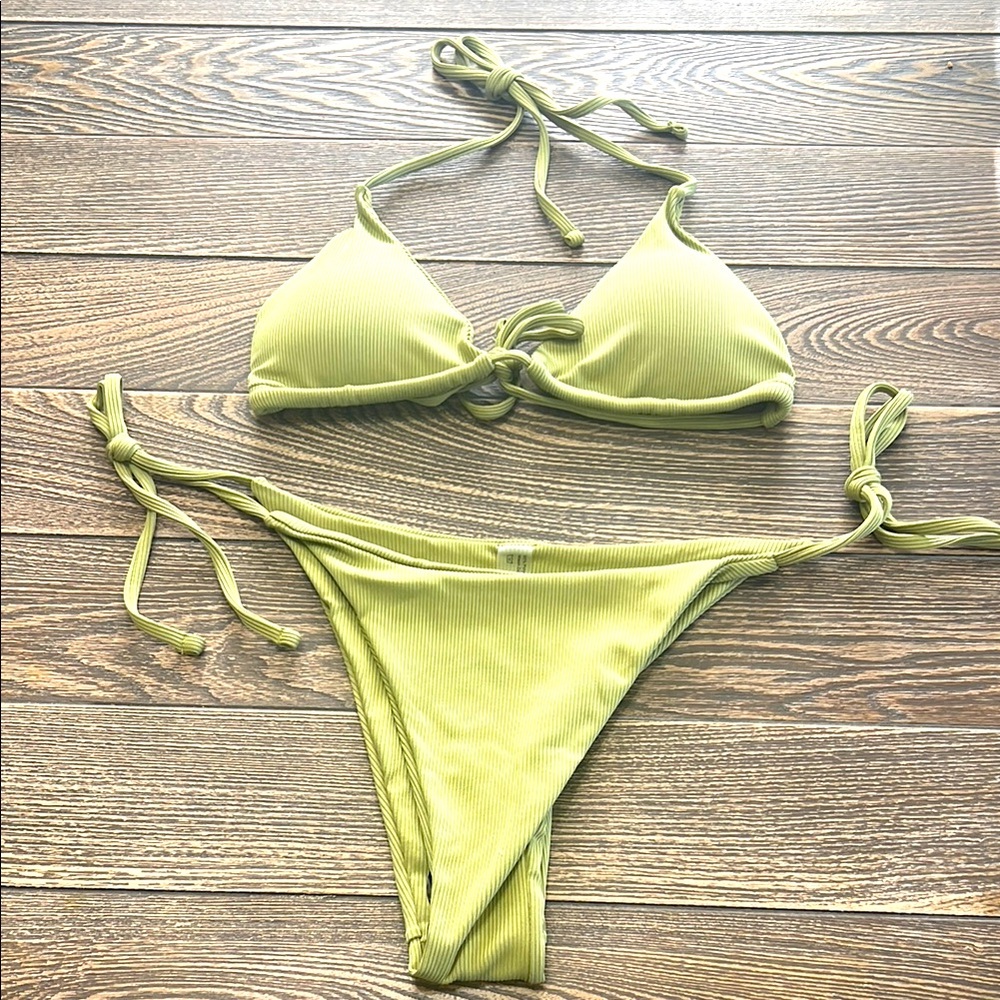 SHEIN Green Bikini Set with‎ Vibrant Style